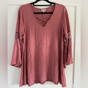 Avenue | Mauve V-Neck Blouse with Sequin/Lace Insert on Flare Sleeves, 14/16
